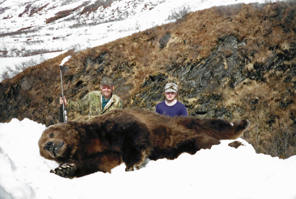 Giant Alaska Brown Bear